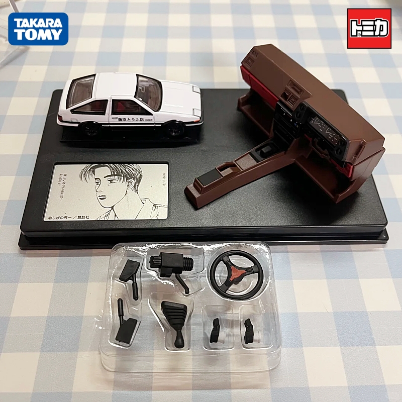 Takara Tomy Tomica İlk D Takum - Model Kit Ae86 incelemesi ve fiyatı