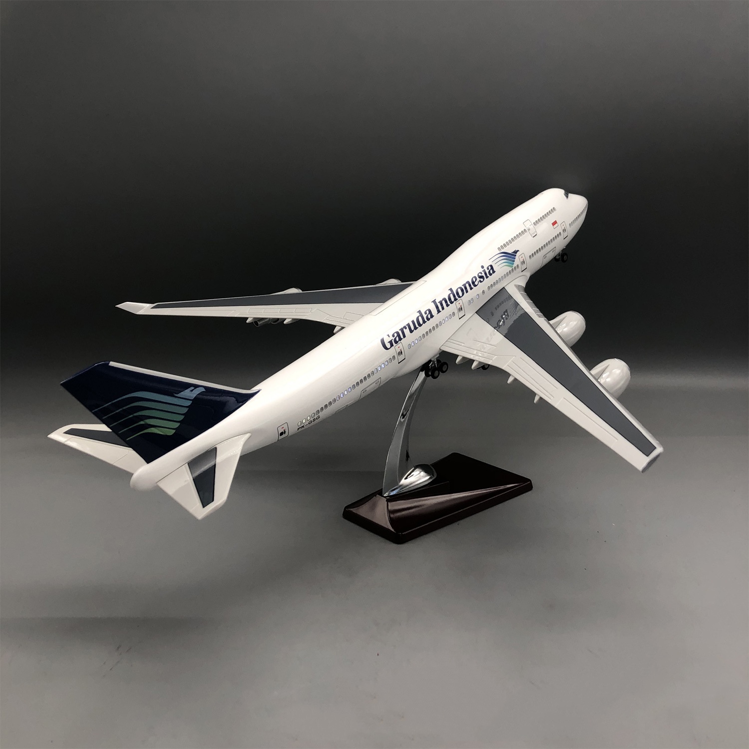 47 cm Döküm Reçine Uçak B747 G - Model Kit Indonesia incelemesi ve fiyatı