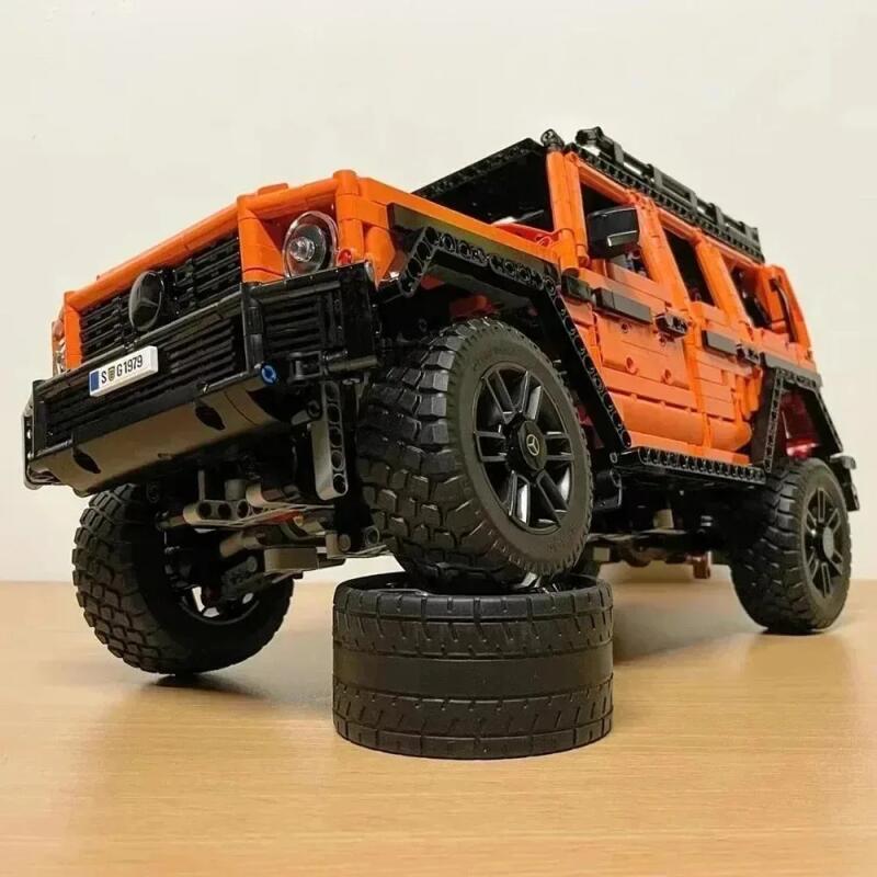 Turuncu arazi aracı G500, evde - Model Kit Plastic incelemesi ve fiyatı